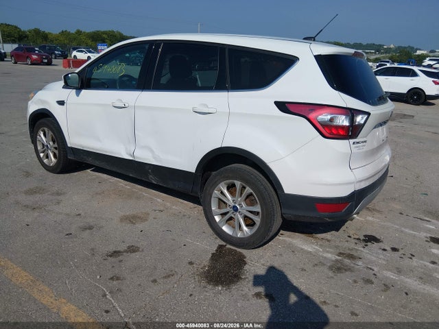 45940083 :رقم المزاد ، 1FMCU0GD7HUE95954 vin ، 2017 Ford Escape Se مزاد بيع