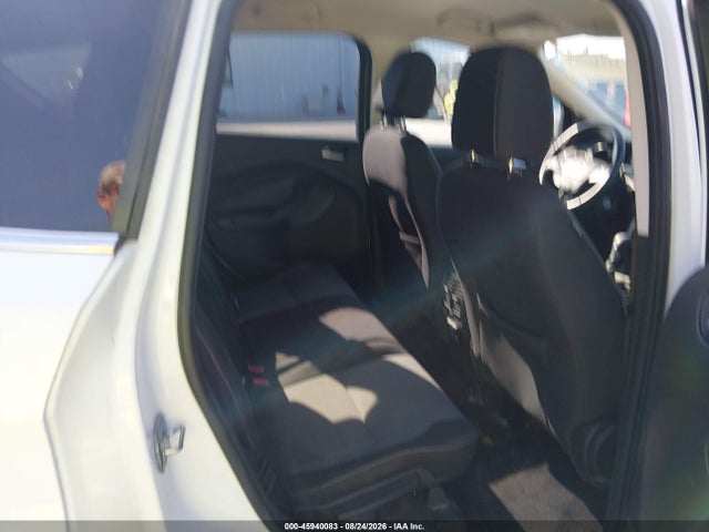 45940083 :رقم المزاد ، 1FMCU0GD7HUE95954 vin ، 2017 Ford Escape Se مزاد بيع