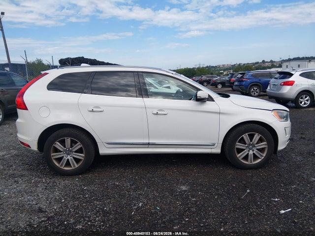 Продаж на аукціоні авто 2017 Volvo Xc60 T5 Inscription, vin: YV440MRU7H2031127, номер лоту: 45940103