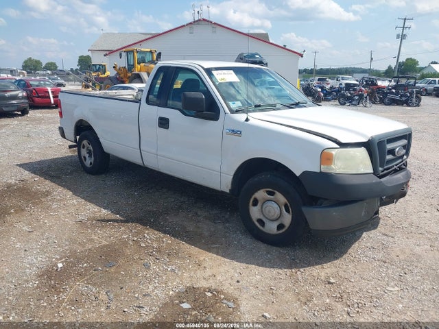 45940105 :رقم المزاد ، 1FTRF12285NB61894 vin ، 2005 Ford F-150 Stx/xl/xlt مزاد بيع