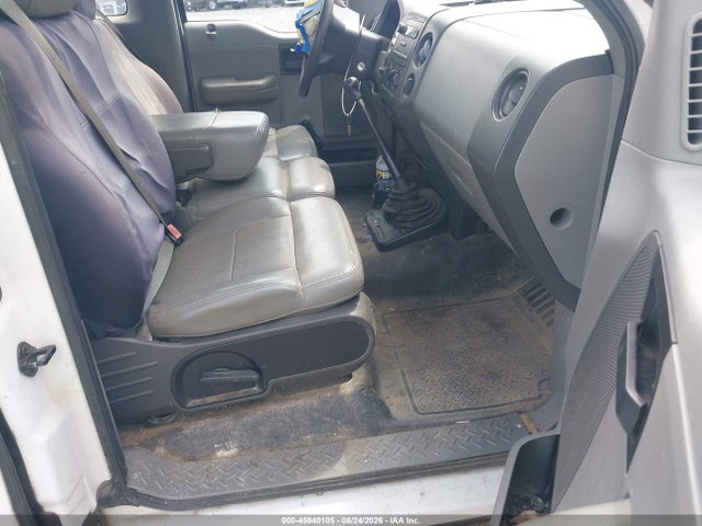 45940105 :رقم المزاد ، 1FTRF12285NB61894 vin ، 2005 Ford F-150 Stx/xl/xlt مزاد بيع