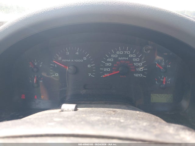 45940105 :رقم المزاد ، 1FTRF12285NB61894 vin ، 2005 Ford F-150 Stx/xl/xlt مزاد بيع