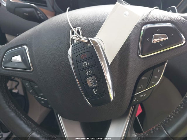 45940195 :رقم المزاد ، 5LMCJ2C96HUL45725 vin ، 2017 Lincoln Mkc Select مزاد بيع