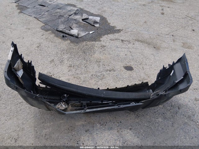 45940207 :رقم المزاد ، 1C4NJRFB8GD523124 vin ، 2016 Jeep Patriot Latitude مزاد بيع
