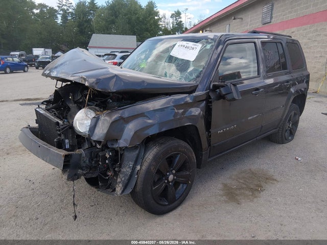 45940207 :رقم المزاد ، 1C4NJRFB8GD523124 vin ، 2016 Jeep Patriot Latitude مزاد بيع