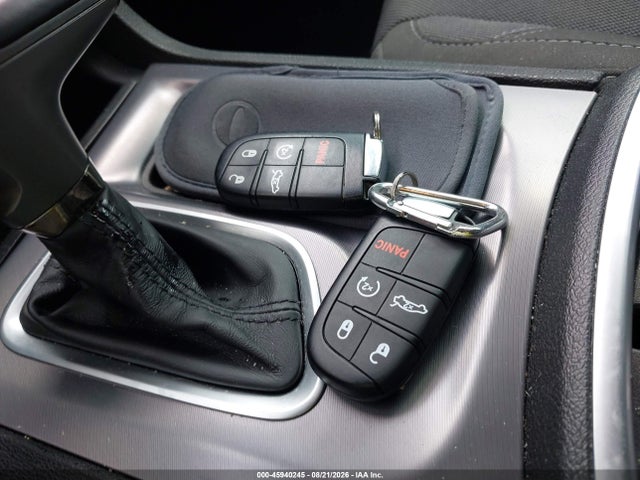 45940245 :رقم المزاد ، 2C3CDXBG1LH100486 vin ، 2020 Dodge Charger Sxt Rwd مزاد بيع