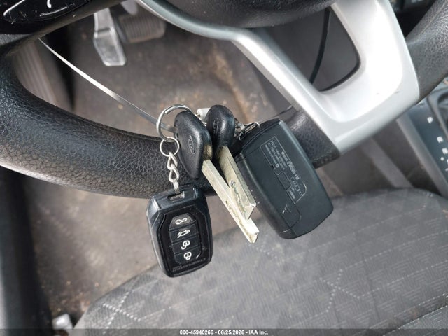 45940266 :رقم المزاد ، 3KPA24AD0LE356855 vin ، 2020 Kia Rio Lx مزاد بيع