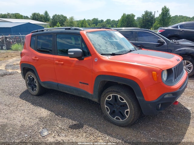 2015 Jeep Renegade Trailhawk მანქანა იყიდება აუქციონზე, vin: ZACCJBCT4FPC25388, აუქციონის ნომერი: 45940276