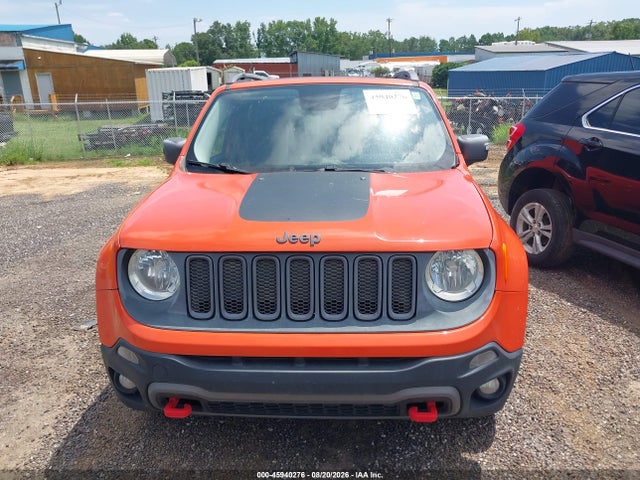 2015 Jeep Renegade Trailhawk მანქანა იყიდება აუქციონზე, vin: ZACCJBCT4FPC25388, აუქციონის ნომერი: 45940276