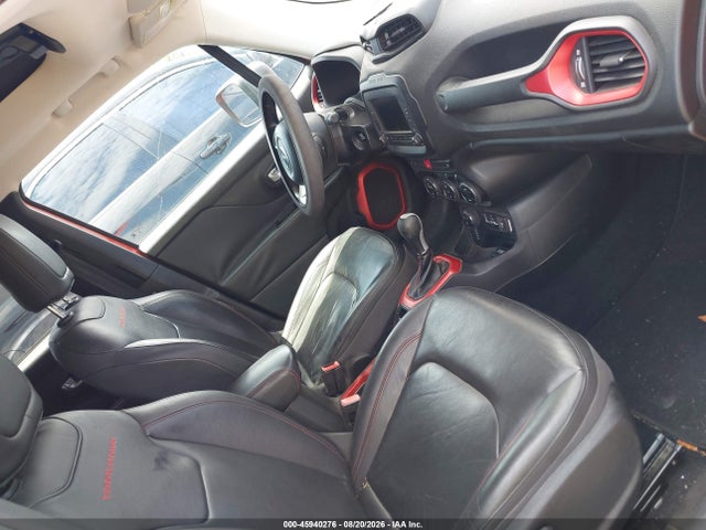 2015 Jeep Renegade Trailhawk მანქანა იყიდება აუქციონზე, vin: ZACCJBCT4FPC25388, აუქციონის ნომერი: 45940276