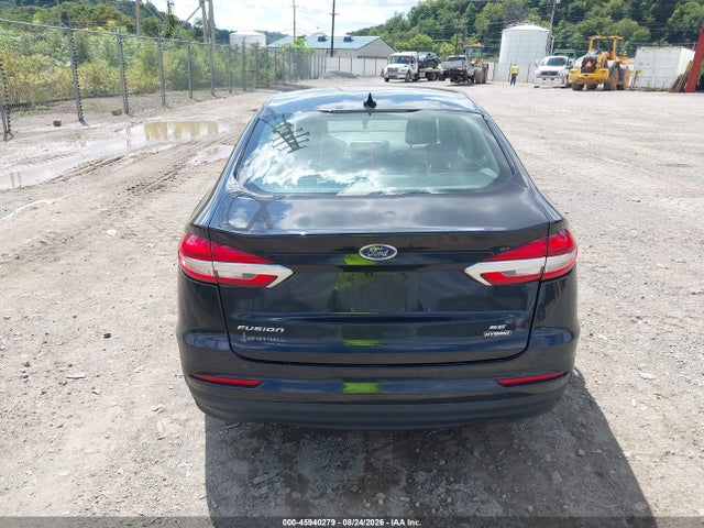 45940279 :رقم المزاد ، 3FA6P0LU1LR163707 vin ، 2020 Ford Fusion Hybrid Se مزاد بيع