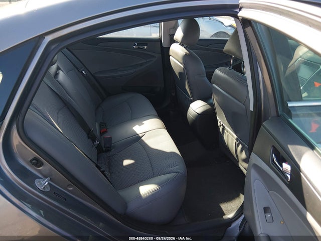 45940280 :رقم المزاد ، 5NPEC4AC5DH656703 vin ، 2013 Hyundai Sonata Se مزاد بيع