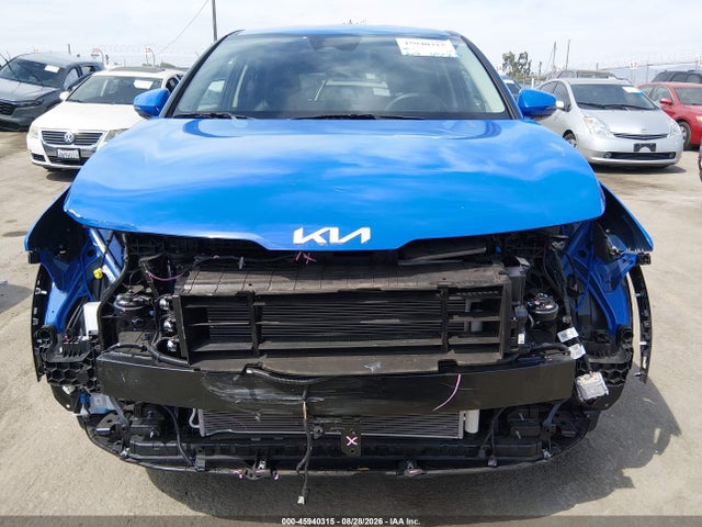 2026 Kia Sportage Ex მანქანა იყიდება აუქციონზე, vin: 5XYK33DF7TG358405, აუქციონის ნომერი: 45940315