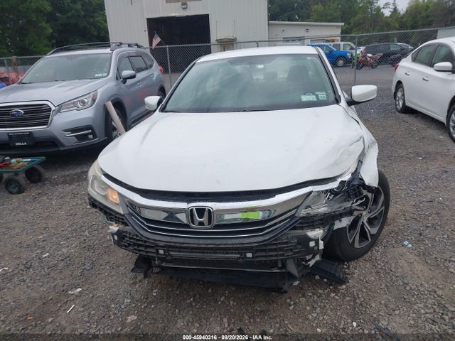 45940316 :رقم المزاد ، 1HGCR2F31GA139298 vin ، 2016 Honda Accord Lx مزاد بيع