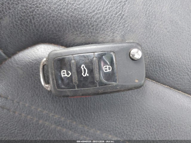 Продажа на аукционе авто 2014 Volkswagen Jetta, vin: 3VW4R6AJ7EM285296, номер лота: 45940325