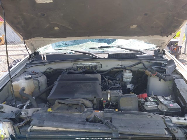 45940333 :رقم المزاد ، 1FMCU0DG8BKC42157 vin ، 2011 Ford Escape Xlt مزاد بيع