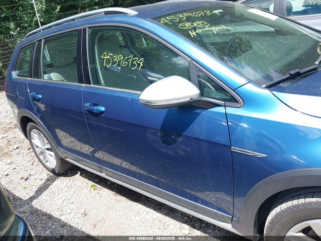 Продажа на аукционе авто 2017 Volkswagen Golf Alltrack Tsi S/tsi Se/tsi Sel, vin: 3VWH17AUXHM517368, номер лота: 45940342