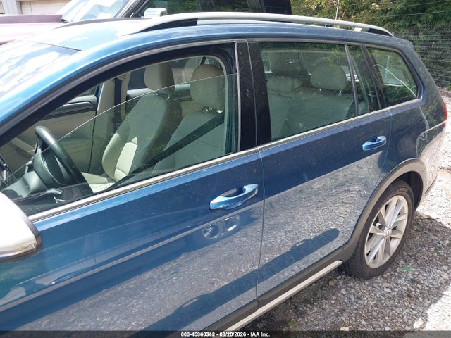 Продажа на аукционе авто 2017 Volkswagen Golf Alltrack Tsi S/tsi Se/tsi Sel, vin: 3VWH17AUXHM517368, номер лота: 45940342