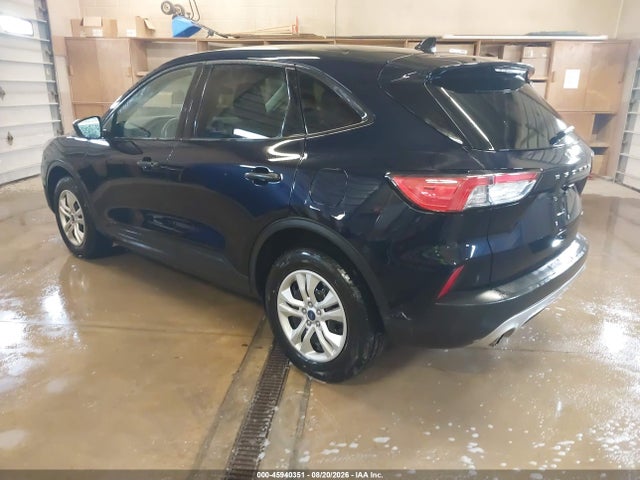 Продажа на аукционе авто 2021 Ford Escape S, vin: 1FMCU9F63MUA61998, номер лота: 45940351