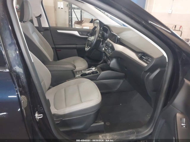 Продажа на аукционе авто 2021 Ford Escape S, vin: 1FMCU9F63MUA61998, номер лота: 45940351