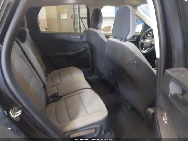 Продажа на аукционе авто 2021 Ford Escape S, vin: 1FMCU9F63MUA61998, номер лота: 45940351