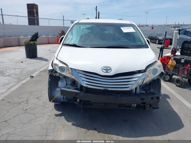 Toyota Sienna Le 8 Passenger 2016 5TDKK3DC9GS712362 Image 13
