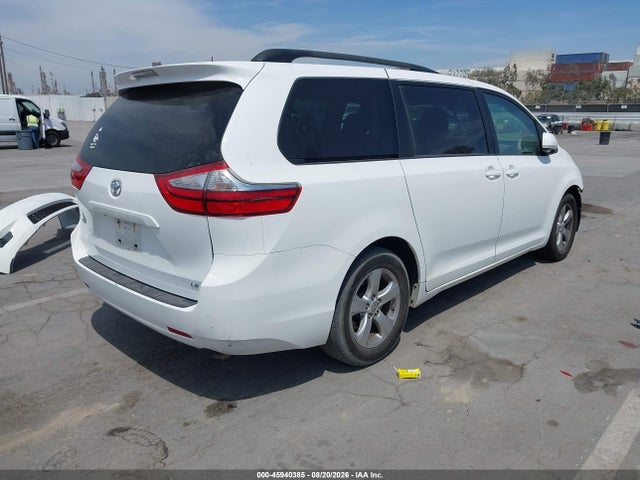Toyota Sienna Le 8 Passenger 2016 5TDKK3DC9GS712362 Image 4