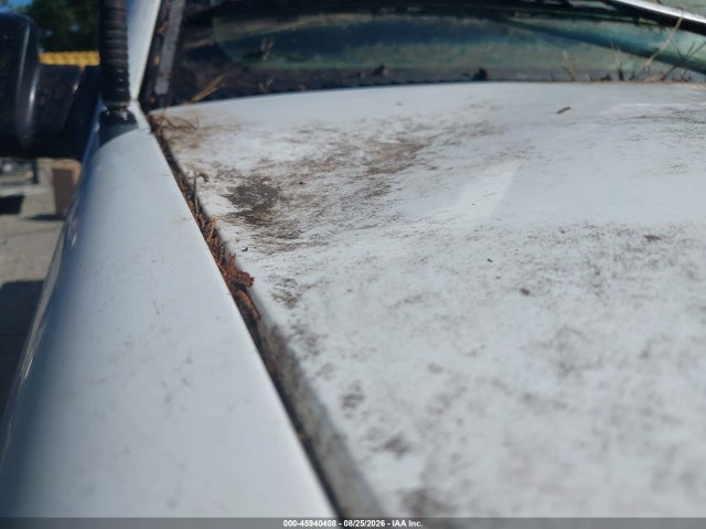 1996 Gmc Sierra K1500 მანქანა იყიდება აუქციონზე, vin: 1GDEK19R1TE533467, აუქციონის ნომერი: 45940408