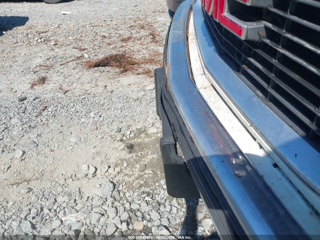 1996 Gmc Sierra K1500 მანქანა იყიდება აუქციონზე, vin: 1GDEK19R1TE533467, აუქციონის ნომერი: 45940408