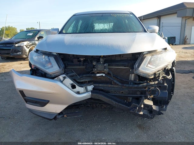 45940425 :رقم المزاد ، KNMAT2MV8HP571350 vin ، 2017 Nissan Rogue S مزاد بيع