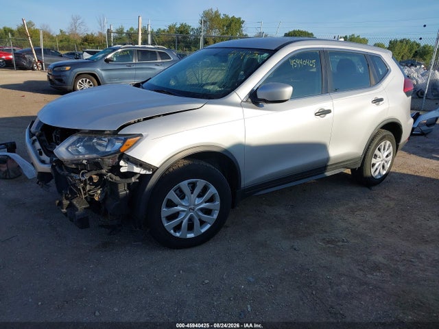 45940425 :رقم المزاد ، KNMAT2MV8HP571350 vin ، 2017 Nissan Rogue S مزاد بيع