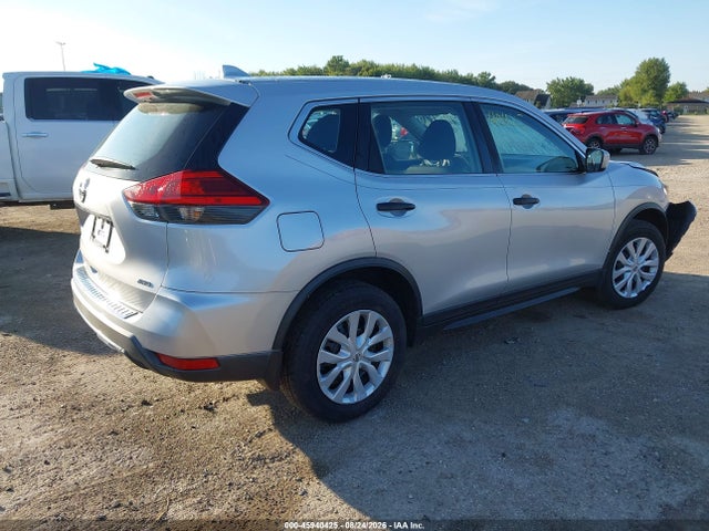 45940425 :رقم المزاد ، KNMAT2MV8HP571350 vin ، 2017 Nissan Rogue S مزاد بيع
