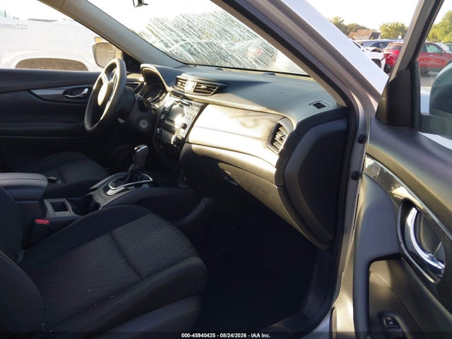 45940425 :رقم المزاد ، KNMAT2MV8HP571350 vin ، 2017 Nissan Rogue S مزاد بيع