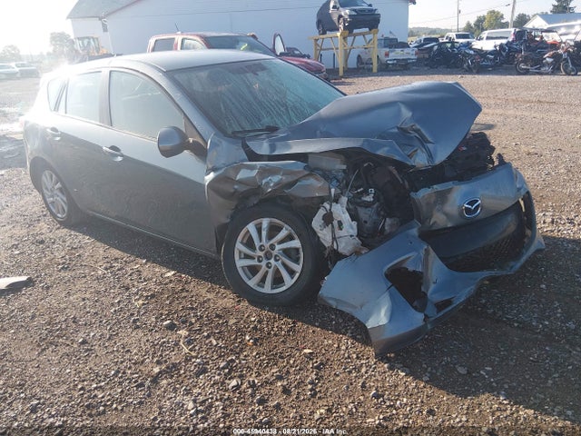 45940438 :رقم المزاد ، JM1BL1L84C1538240 vin ، 2012 Mazda Mazda3 I Touring مزاد بيع