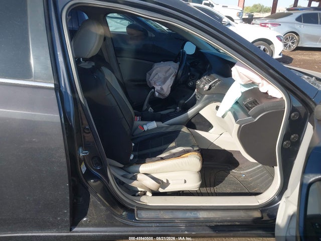 45940500 :رقم المزاد ، JH4CU2F6XEC000522 vin ، 2014 Acura Tsx 2.4 مزاد بيع