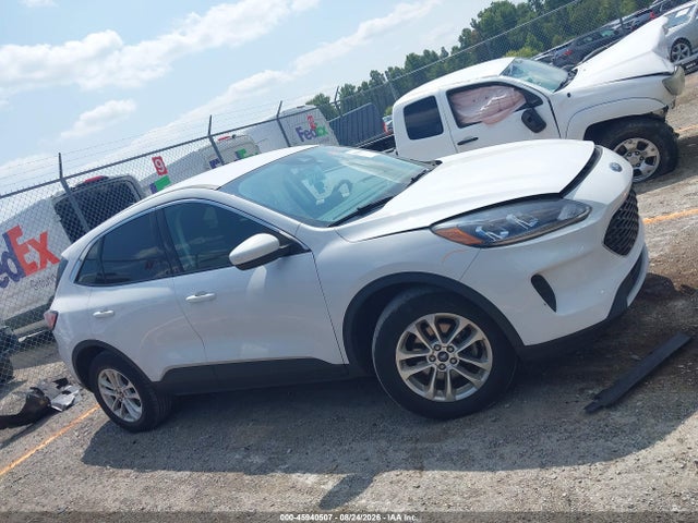 Продаж на аукціоні авто 2021 Ford Escape Se, vin: 1FMCU9G67MUA64272, номер лоту: 45940507