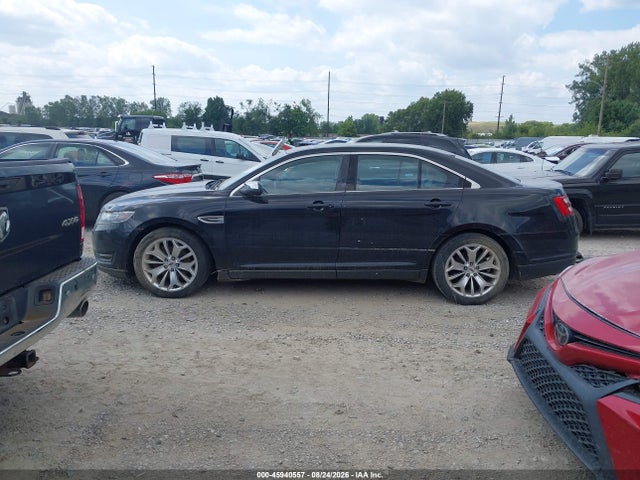 45940557 :رقم المزاد ، 1FAHP2F89HG117625 vin ، 2017 Ford Taurus Limited مزاد بيع