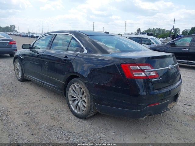 45940557 :رقم المزاد ، 1FAHP2F89HG117625 vin ، 2017 Ford Taurus Limited مزاد بيع