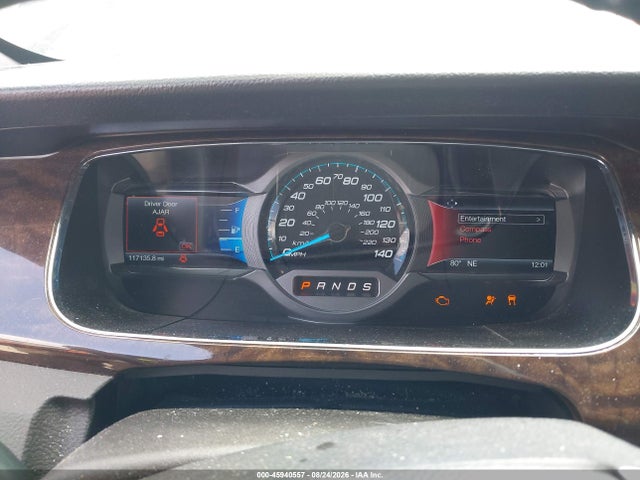 45940557 :رقم المزاد ، 1FAHP2F89HG117625 vin ، 2017 Ford Taurus Limited مزاد بيع
