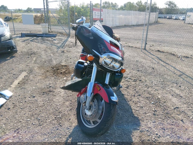 45940565 :رقم المزاد ، 1HFSC4116XA000125 vin ، 1999 Honda Gl1500 Cf مزاد بيع