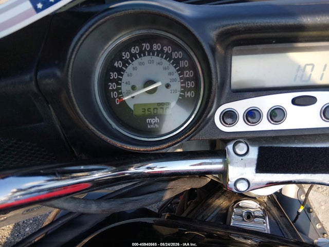45940565 :رقم المزاد ، 1HFSC4116XA000125 vin ، 1999 Honda Gl1500 Cf مزاد بيع