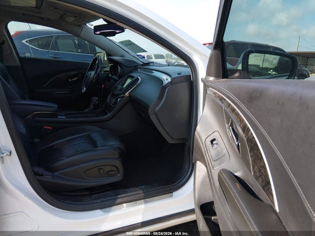45940569 :رقم المزاد ، 1G4GB5G33FF306181 vin ، 2015 Buick Lacrosse Leather مزاد بيع