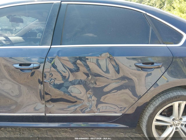 Aukcja sprzedaży 2013 Volkswagen Passat 2.0l Tdi Se, vin: 1VWBN7A30DC081465, numer aukcji: 45940582