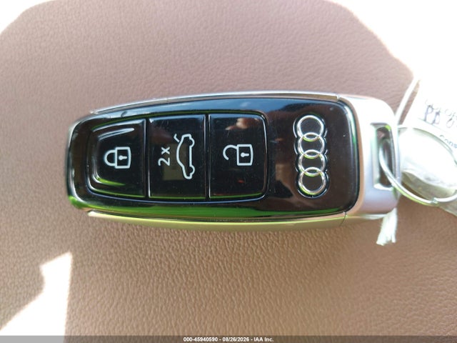 2023 Audi Q7 Premium Plus 45 Tfsi Quattro Tiptronic მანქანა იყიდება აუქციონზე, vin: WA1LCBF78PD028937, აუქციონის ნომერი: 45940590