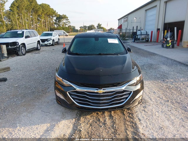 1G1ZD5ST0MF023807 Chevrolet Malibu Fwd Lt