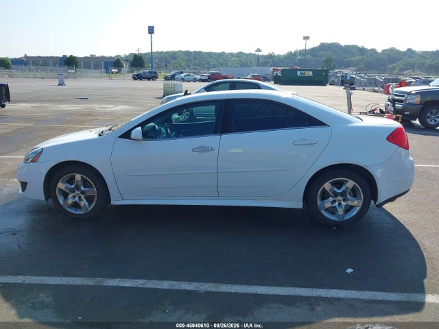 Продаж на аукціоні авто 2010 Pontiac G6, vin: 1G2ZA5EBXA4166679, номер лоту: 45940610