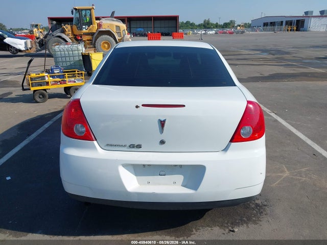Продаж на аукціоні авто 2010 Pontiac G6, vin: 1G2ZA5EBXA4166679, номер лоту: 45940610
