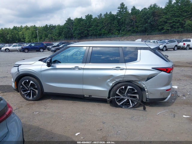 2022 Mitsubishi Outlander Black Edition S-awc/se 2.5 S-awc/se Launch Edition S-awc მანქანა იყიდება აუქციონზე, vin: JA4J4UA84NZ067539, აუქციონის ნომერი: 45940637