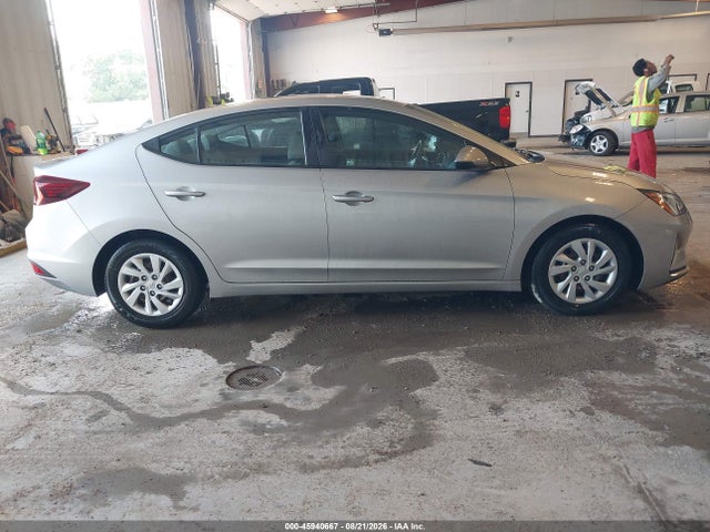 Продаж на аукціоні авто 2020 Hyundai Elantra Se, vin: 5NPD74LF4LH614058, номер лоту: 45940667