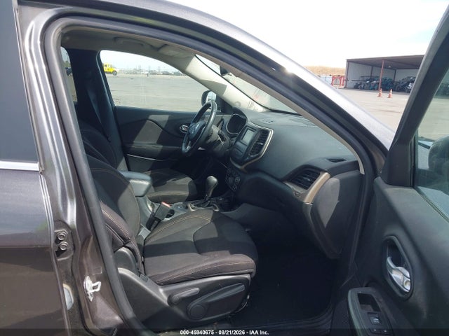 Jeep Cherokee Latitude 2016 1C4PJMCB5GW316369 Image 5